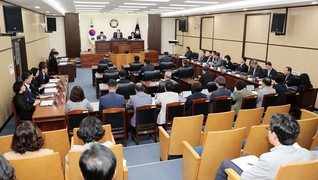 제295회 함양군의회 임시회 개회…조례안 심사·현장점검 추진