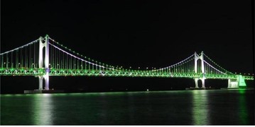 광안대교, 녹색으로 물든다…세계 녹내장 주간 맞아 특별 점등