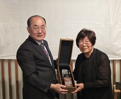 부산대 최옥계 동문, 위트컴 장군 조형물 건립기금 쾌척