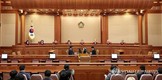 야당의 '줄탄핵' 때문에 계엄했다는 尹...'줄탄핵'에 제동 건 헌재
