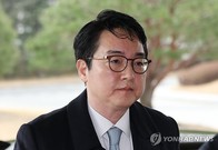 '尹 구속취소'에 항고 포기했던 검찰총장...이번엔 자녀 특혜 논란