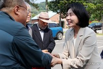 대통령 ‘퍼스트레이디’ 김혜경 여사는 누구?…“따뜻한 영부인 되고 싶다”