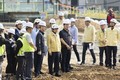 신안산선 복구 현장 찾은 김동연 경기도지사 “지나침이 모자람보다 낫다는 각오로 대비. 올해도 인명피해 없도록 잘 대처” 당부