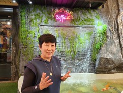 [인터뷰] 박명선 ‘뷔페52’ 대표 “밥이 사랑이더라고요”