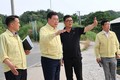 김산 무안군수, 폭염 피해 대응 위한 축산농가 현장 점검