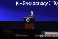 李, 개헌 첫 언급 … “기본권 강화, 자치분권 확대 개헌 돼야” 메시지