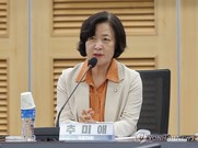 더 쎈 법사위원장이 왔다…  與,  ‘주식 차명거래 의혹’ 이춘석 나가자 추미애로 교체