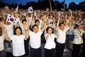 수원특례시의회, '제80주년 광복절 기념' 현충탑 참배와 ‘광복80주년 기념 수원시민 대합창’ 참석