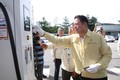 안양시, 전기버스 충전소·스마트 버스정류장 현장 점검