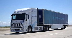 현대차 엑시언트 수소전기트럭, 미국 타임지 선정 '2025 최고의 발명품'