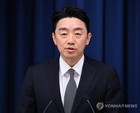 강훈식 비서실장, 대통령 '방산 수출 특사'로 내년 상반기까지 유럽 등 3차 방문