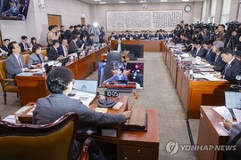 ‘파행’으로 치닫는 최악의 국감…여야, 막판까지 ‘네탓’ 공방만