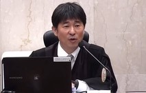 ‘尹 내란재판’ 고의 지연 의혹…재판부 속내는?