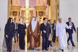 李대통령 첫 중동 방문 … 방산 관련 어떤 MOU 나올지 주목