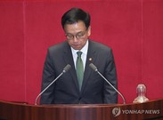 한덕수 전 총리, '尹 계엄'에 침묵한 이유? 갈수록 커지는 의문