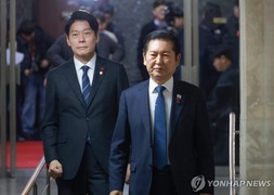 與, 정청래號 리더십 논란 속 '내란재판부법' 갑론을박…의총서 ‘위헌’ 발언 쏟아져