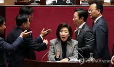 여야, 정기국회 막판까지 고성·막말 충돌…극한 대치로 ‘난장판’