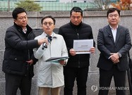 ‘뜨거운 감자’ 이화영 재판… 사법부 ‘자중지란’ 왜?
