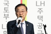 "왜 공공임대 뒤 분양전환?" … 이 대통령 “임대는 계속 임대로” 지시