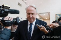 “계엄은 끔찍…5·18때 나도 고초 겪어”…‘의원직 사퇴’ 인요한의 진심