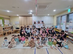 인천 서구 국공립 청라한신더휴어린이집, 청라3동 행정복지센터에 성금 35만 원 기탁