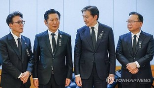 [민주-혁신당 ‘합당’] ‘찬성’ 28% vs ‘반대’ 40%…12%p 격차로 반대 우세