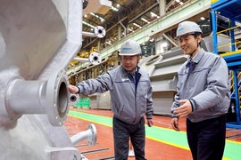 박정원 두산 회장, 주요 사업장 살피며 잇따른 현장경영 펼쳐