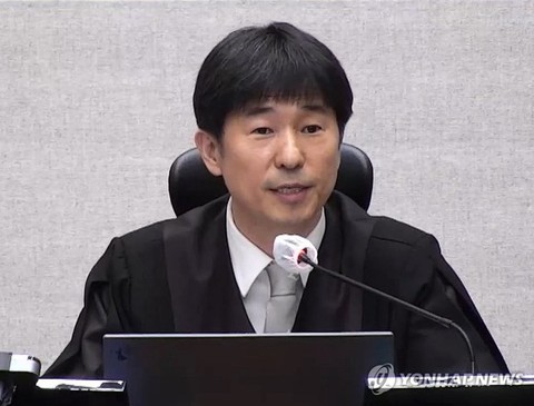 국힘 소장파, 대국민 사과… ‘尹 무기징역’ 판결 후폭풍