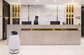 SK인텔릭스, 웰니스 로봇 ‘나무엑스’ 강남 대단지 아파트 체험 전시