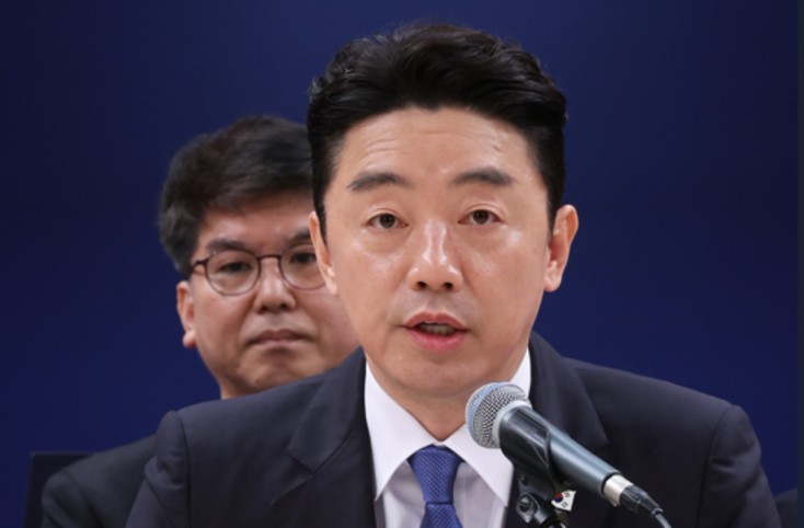 강훈식 비서실장, 오늘 중동-카자흐行 … “말 아닌 실제 원유 확보”