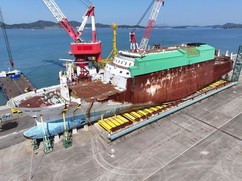 [포토] 긴 세월에 녹슨 세월호…‘12년전 오늘’의 진실은?