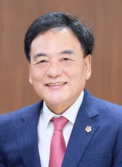 이만규 대구시의회 의장, 공공심야약국 확대 건의