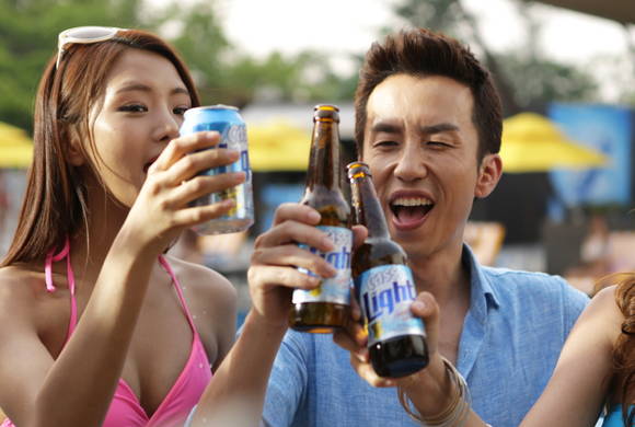 2014년 3월 1.8%였던 카스 라이트의 브랜드 선호도가 유희열을 모델로 발탁한 광고를 방영한 이후부터 증가해 7월 5.1%까지 상승한 것으로 조사됐다 (사진=오비맥주)