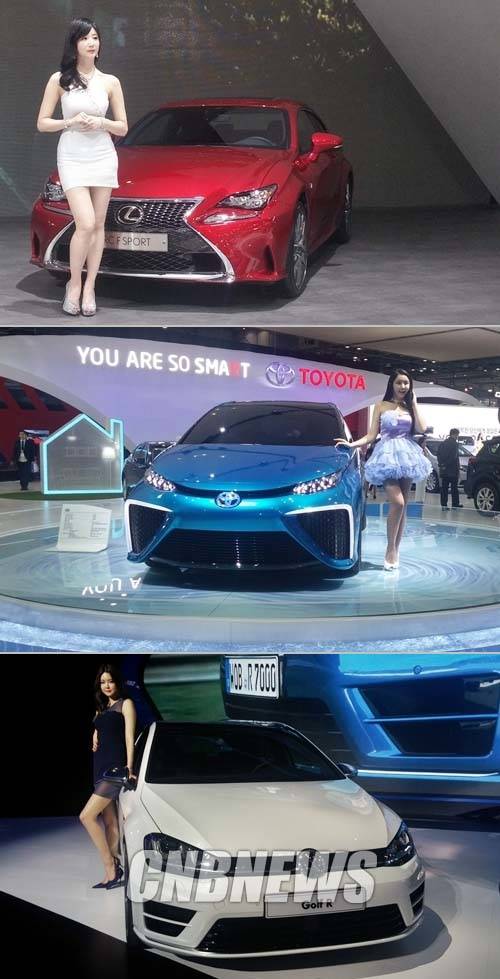 위에서부터 차례로 렉서스 RC 350 F스포츠, 토요타 수소연료전지차 콘셉트 모델 FCV, 폴크스바겐 골프R. (사진=허주열 기자)