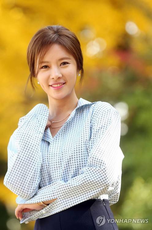 이영돈과의 열애 사실 인정한 배우 황정음. (사진=연합뉴스)