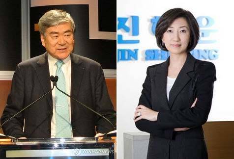 최은영 유수홀딩스 회장은 2007년부터 한진해운의 경영을 맡았지만 고전하다 2014년 경영권을 시숙인 조양호 한진그룹 회장에게 넘겼다. 따라서 최 회장은 표면적으로는 한진해운의 내부정보를 알 수 있는 위치가 아니다. 조양호 한진그룹 회장(왼쪽), 최은영 유수홀딩스 회장. (사진=연합뉴스)