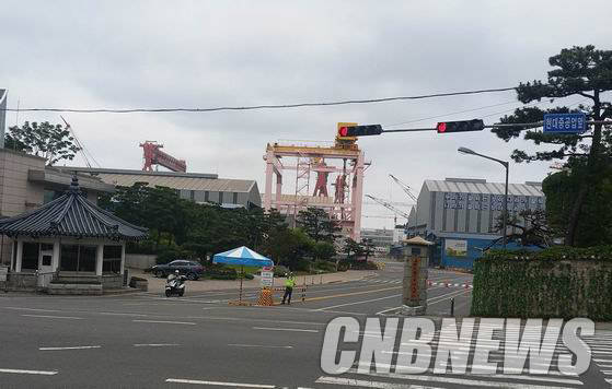 울산시 동구 현대중공업 정문 앞. 예전처럼 활기찬 모습을 보기 힘들다. (사진=CNB포토뱅크)