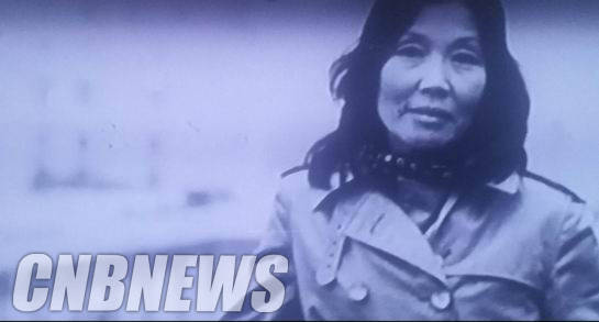 1974년 교수직 사임 후 해외스케치 여행길에 오른 천경자 화백. 한 시대를 풍미했던 그녀는 1991년 미인도 진위 논란에 휘말려 쓸쓸한 말년을 보내다 지난해 지병으로 세상을 등졌다. (사진=CNB포토뱅크)