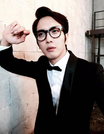 씨엔블루 멤버 정용화가 2억원대의 주가 조작 혐의로 검찰의 조사를 받고 있다. (사진=정용화 인스타그램)