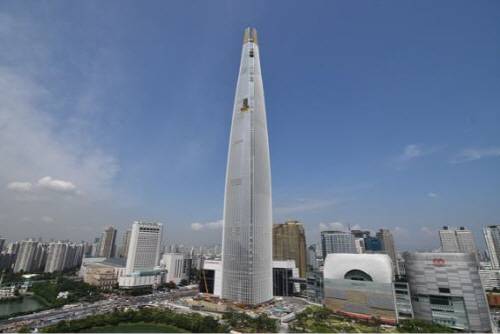 타워크레인이 해체된 롯데월드타워 모습. (사진=롯데건설)