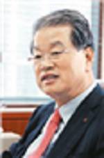 권혁운 아이에스동서㈜ 회장. (사진제공=부산시)