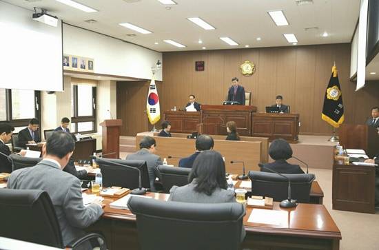 김포시의회 제172차 정례회 1차 본회의 장면(사진= 김포시의회)