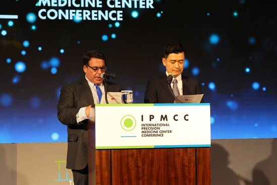 IPMC 장영우 대표이사(오른쪽)과 로버트 하리리 대표이사가 서울선언을 발표하고 있다(사진= 김진부 기자)