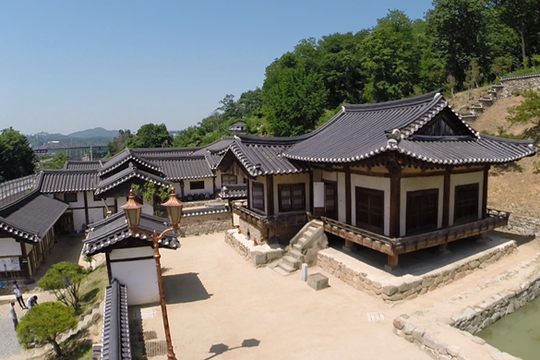 경북 안동에 위치한 임청각.(사진 = 임청각 홈페이지)