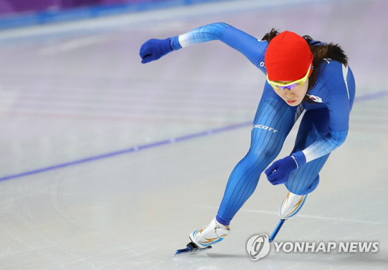 질주하는 '빙속여제' 이상화 (사진=연합뉴스 제공)