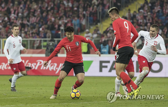 한 시즌 최다 공격 포인트를 기록한 손흥민(사진=연합뉴스 제공)