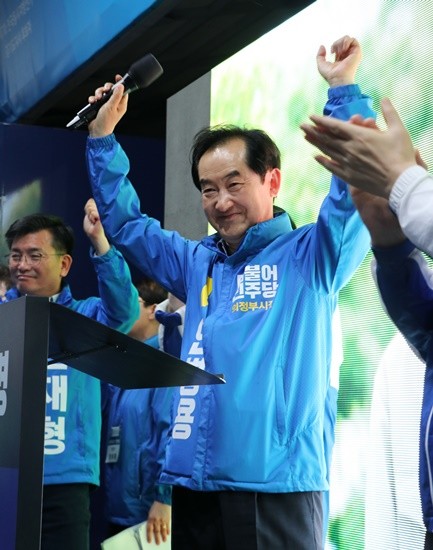 더불어민주당 안병용 후보의 신곡동 유세 장면