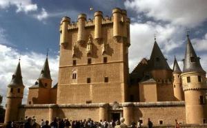 백설공주가 살았다는 알카사르성.